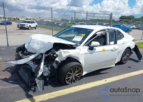 2021 Toyota Camry Se из США, поврежденный, VIN 4T1G11AK2MU572053